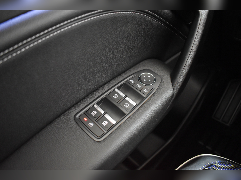 Renault Captur II Techno TCE 90CV foto 12