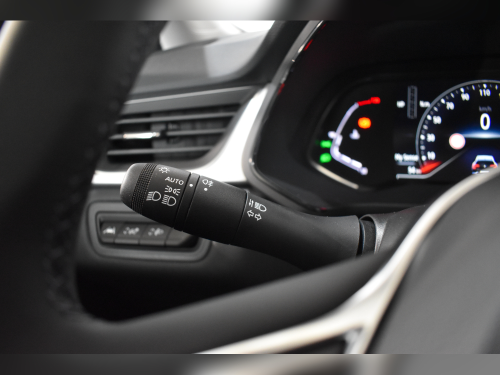 Renault Captur II Techno TCE 90CV foto 16