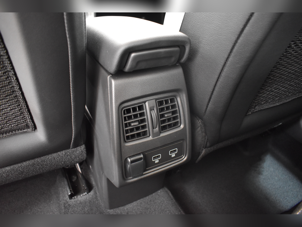 Renault Captur II Techno TCE 90CV foto 28