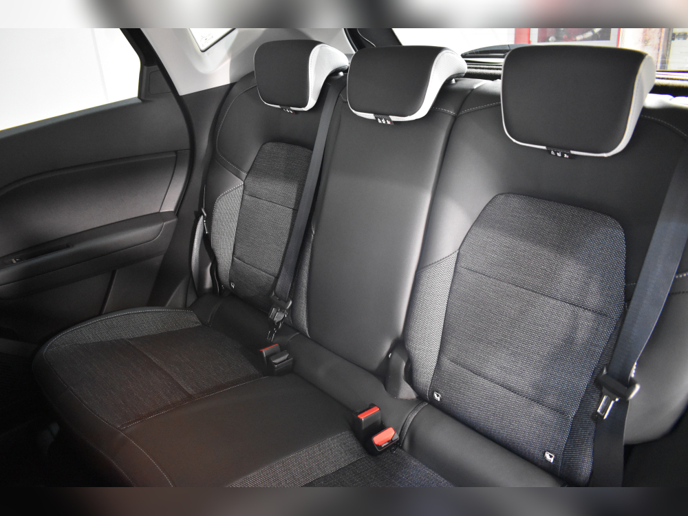 Renault Captur II Techno TCE 90CV foto 30