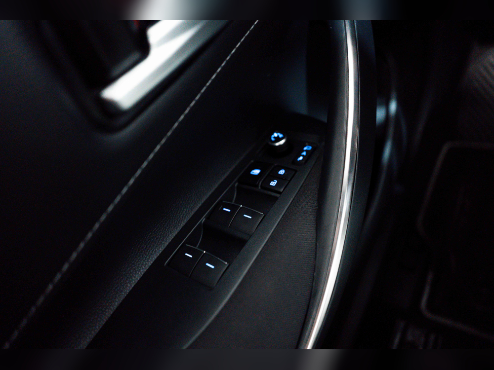 Toyota Corolla TOURING SPORT 1.8 125H ACTIVE TECH E-CVT foto 12