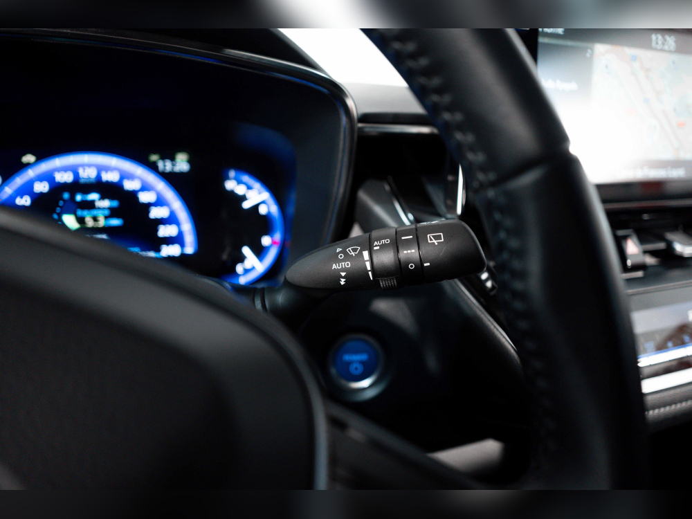 Toyota Corolla TOURING SPORT 1.8 125H ACTIVE TECH E-CVT foto 17