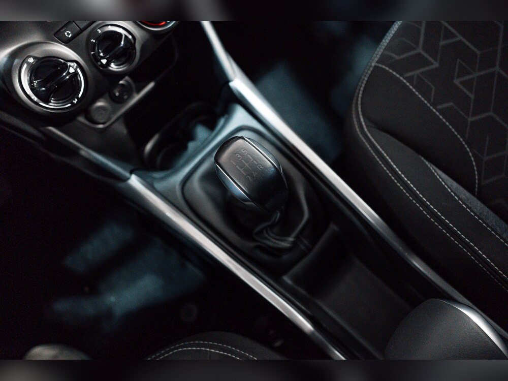 Peugeot 2008 ALLURE 1.6 HDI 120CV 5P foto 22