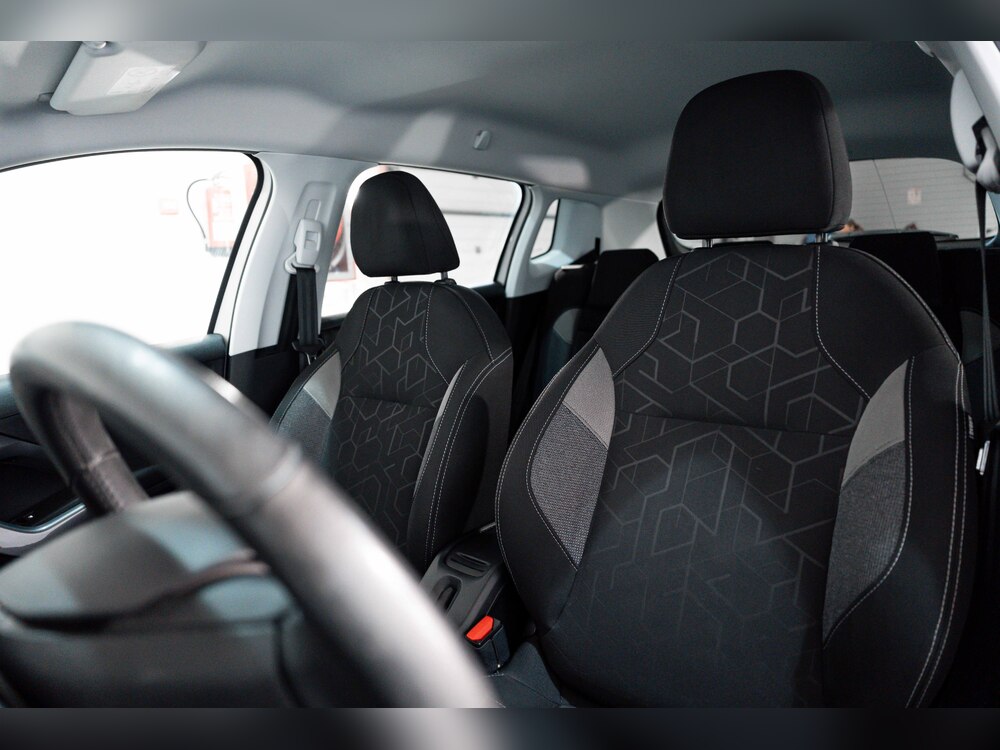 Peugeot 2008 ALLURE 1.6 HDI 120CV 5P foto 9