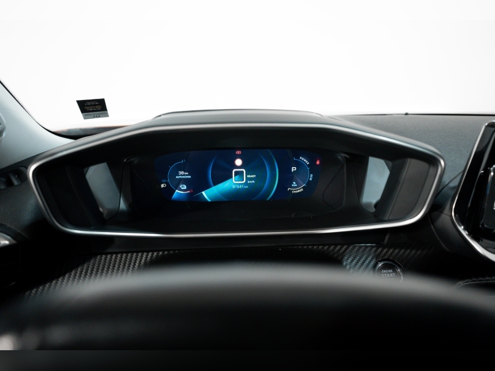 Peugeot 2008 ELÉCTRICO136CV 5P ALLURE foto 16