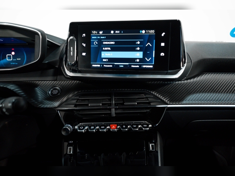 Peugeot 2008 ELÉCTRICO136CV 5P ALLURE foto 20