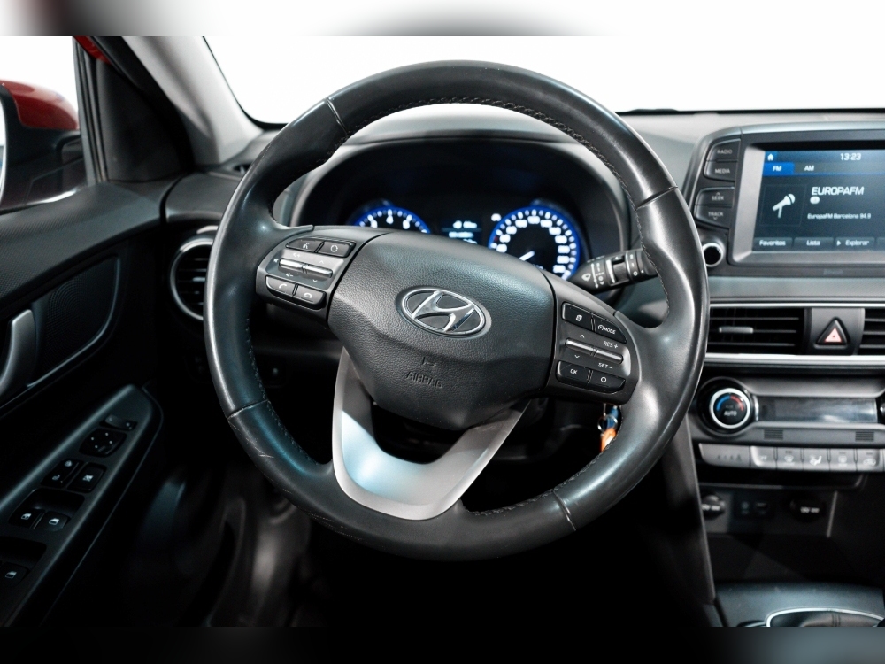 Hyundai Kona 1.0 120CV foto 26