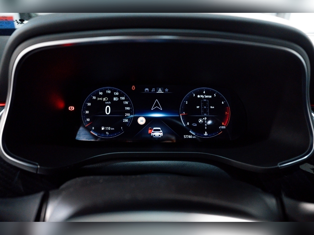 Renault Arkana RS LINE 1.3 TCE 140CV EDC foto 16