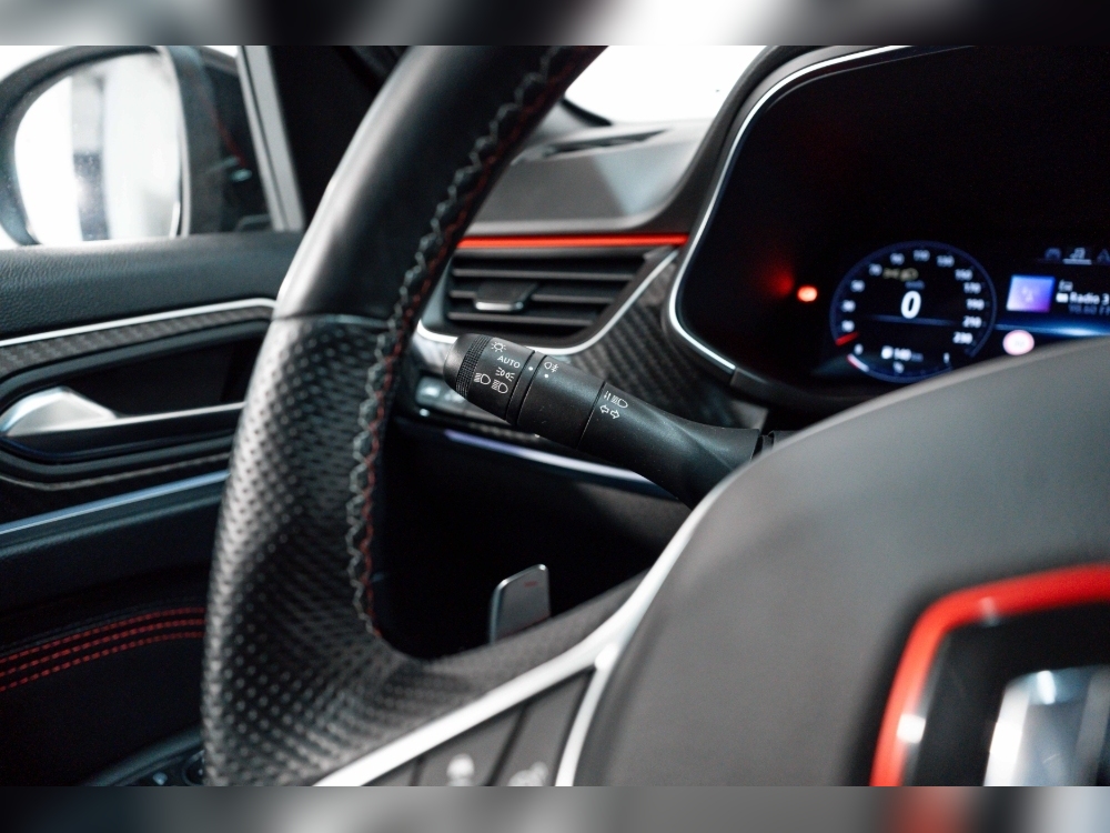 Renault Arkana RS LINE 1.3 TCE 140CV EDC foto 11