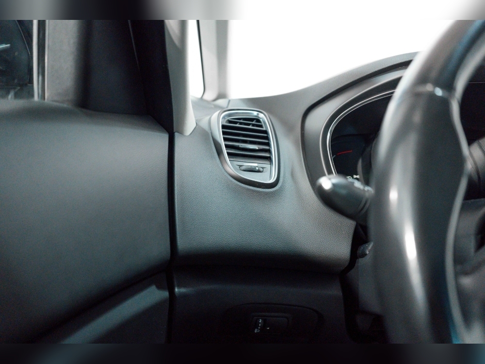 Renault Scenic GRAND SCENIC LIMITED 1.3 140CV 7 PLAZAS foto 12