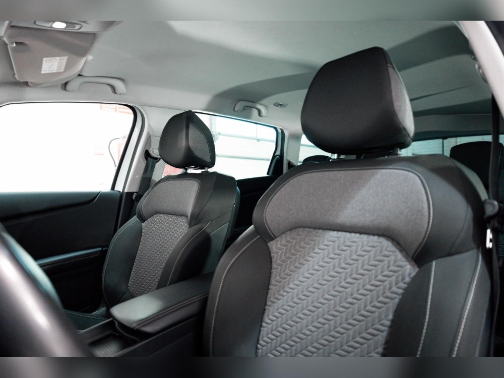 Renault Scenic GRAND SCENIC LIMITED 1.3 140CV 7 PLAZAS foto 9