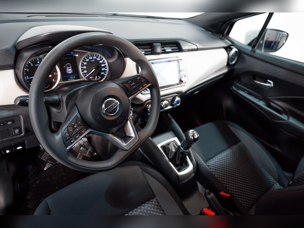 Nissan Micra MICRA 1.0 93CV 5P ACCENTA foto 8