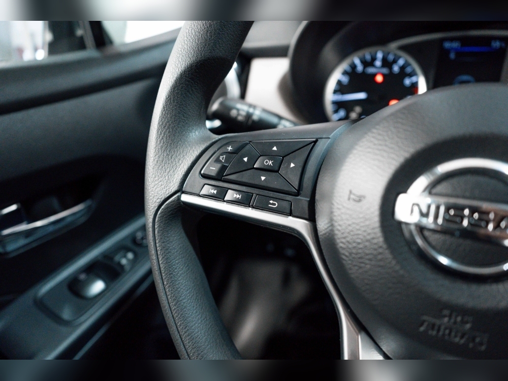 Nissan Micra MICRA 1.0 93CV 5P ACCENTA foto 10