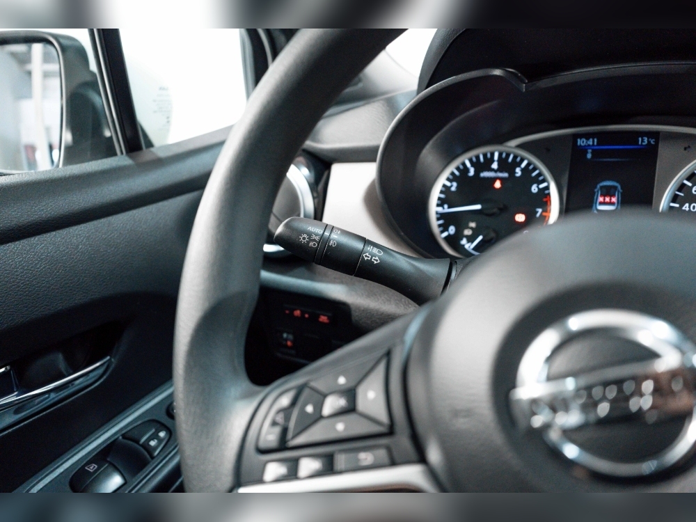 Nissan Micra MICRA 1.0 93CV 5P ACCENTA foto 11