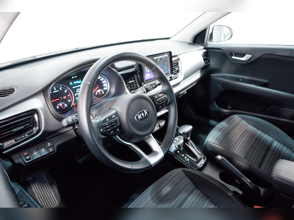 Kia Stonic STONIC 1.0 HÍBRIDO 120CV 5P AUTOMÁTICO foto 8