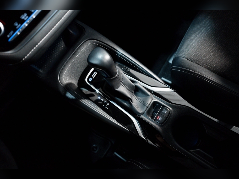 Toyota Corolla COROLLA 2.0 180H STYLE ECVT foto 20