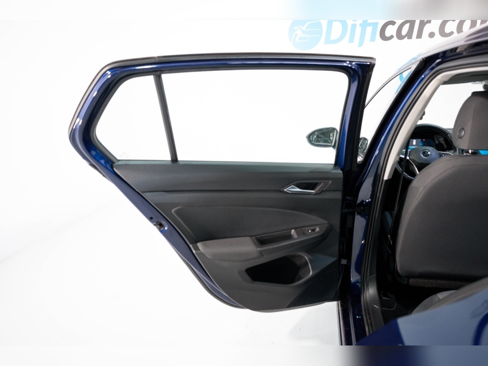 Volkswagen Golf VIII Life foto 30