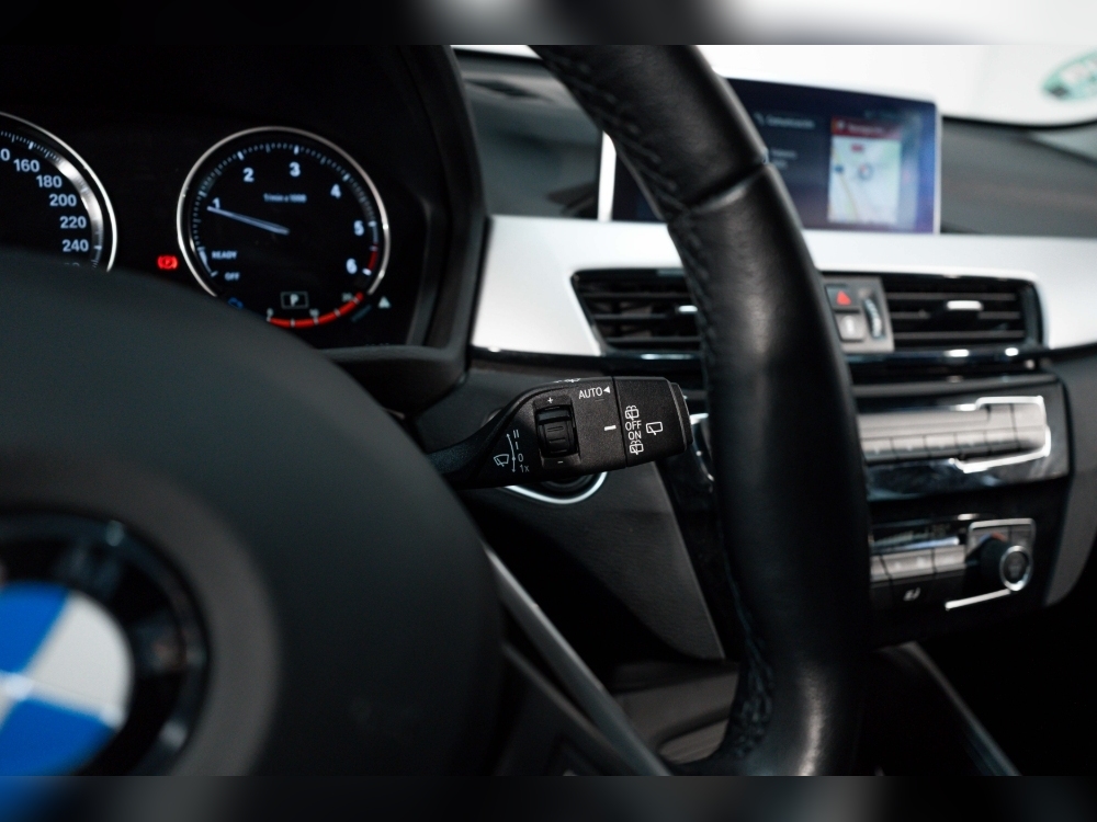 BMW X1 SERIE X1 S-DRIVE 18D 2.0D 150CV AT8 E6 foto 17