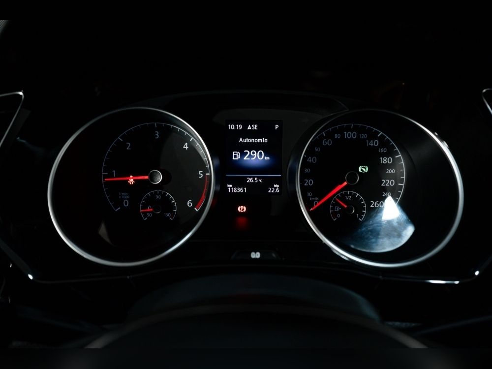 Volkswagen Touran TOURAN 2.0 TDI 150CV DSG R-LINE 7 PLAZAS foto 14