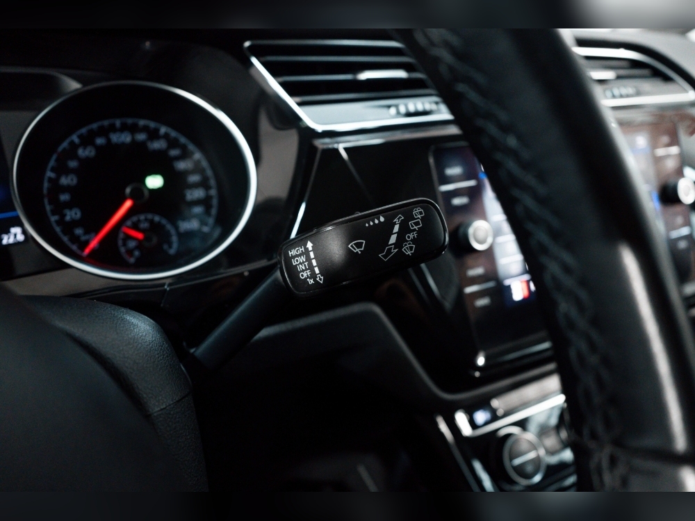 Volkswagen Touran TOURAN 2.0 TDI 150CV DSG R-LINE 7 PLAZAS foto 16