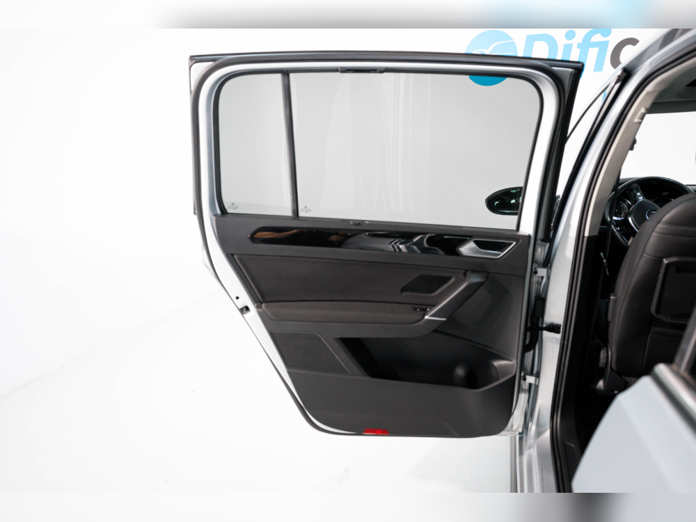 Volkswagen Touran TOURAN 2.0 TDI 150CV DSG R-LINE 7 PLAZAS foto 27