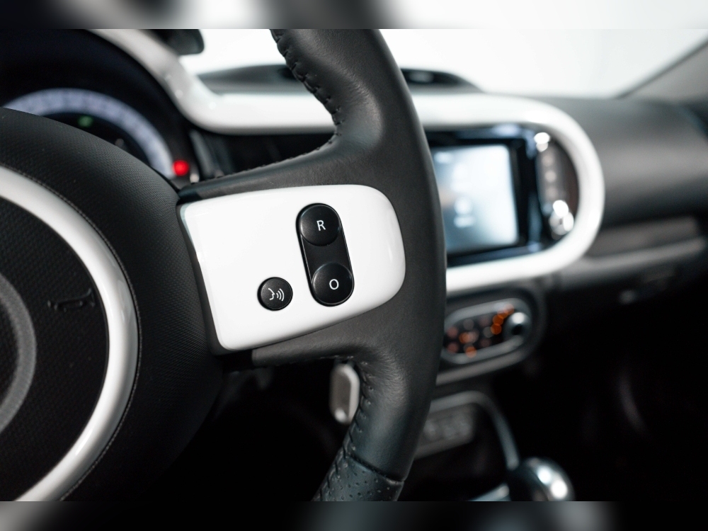 Renault Twingo TWINGO ZEN R80 BATERIA 20KWH foto 16
