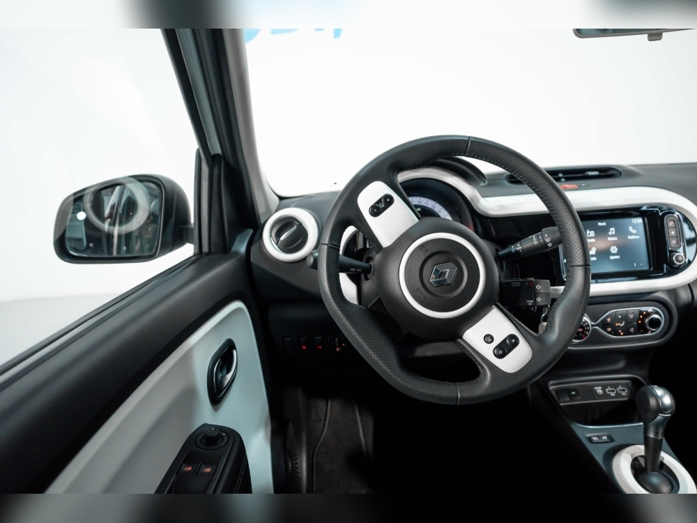 Renault Twingo TWINGO ZEN R80 BATERIA 20KWH foto 23