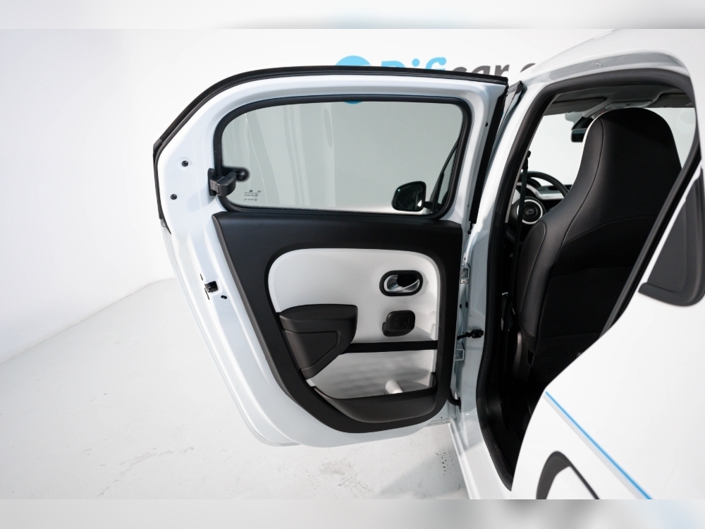 Renault Twingo TWINGO ZEN R80 BATERIA 20KWH foto 28