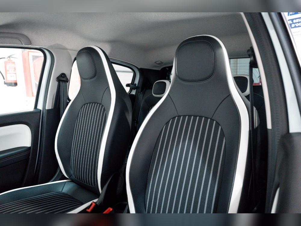Renault Twingo TWINGO ZEN R80 BATERIA 20KWH foto 9