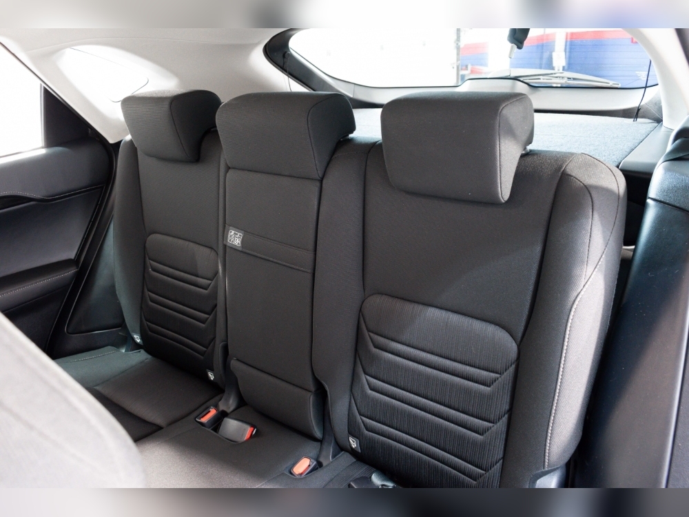 Lexus NX 300 h foto 27