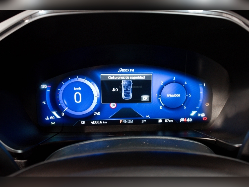 Ford Kuga KUGA ST-LINE 1.5 ECOBLUE 120CV AUTOMATICO foto 14