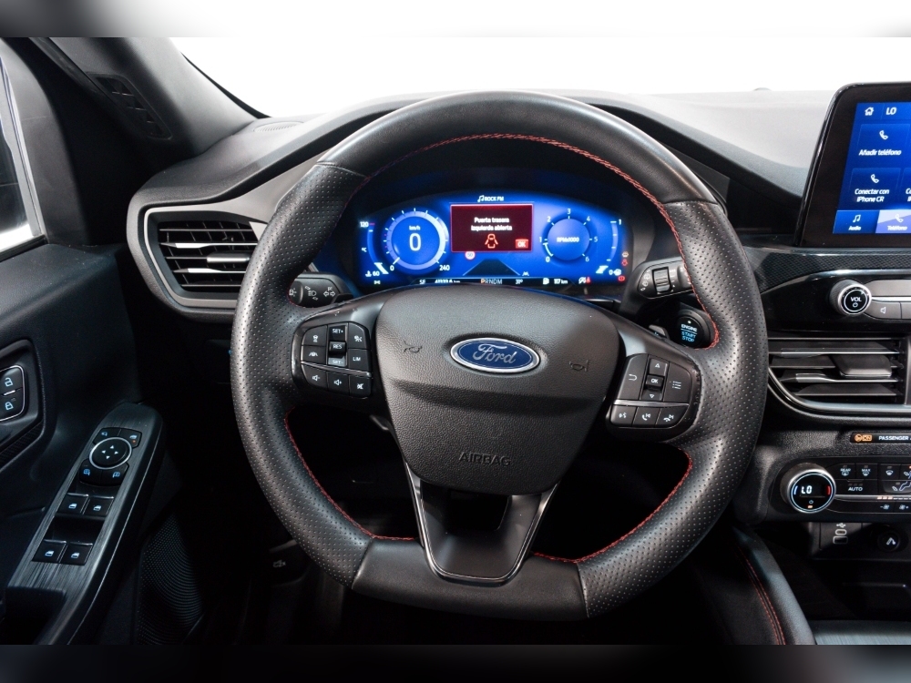 Ford Kuga KUGA ST-LINE 1.5 ECOBLUE 120CV AUTOMATICO foto 24