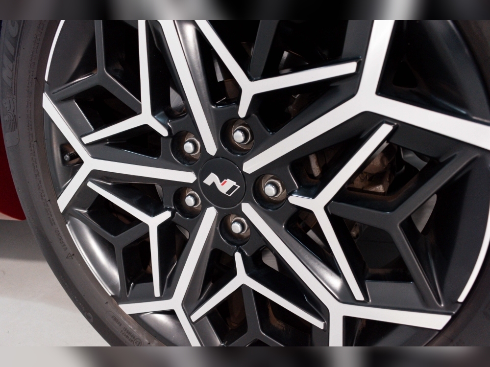 Hyundai Tucson TUCSON 1.6 TGDI 230CV HEV N LINE SKY AT foto 29