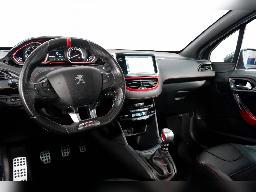 Peugeot 208 208 GTI 200CV 5P foto 20