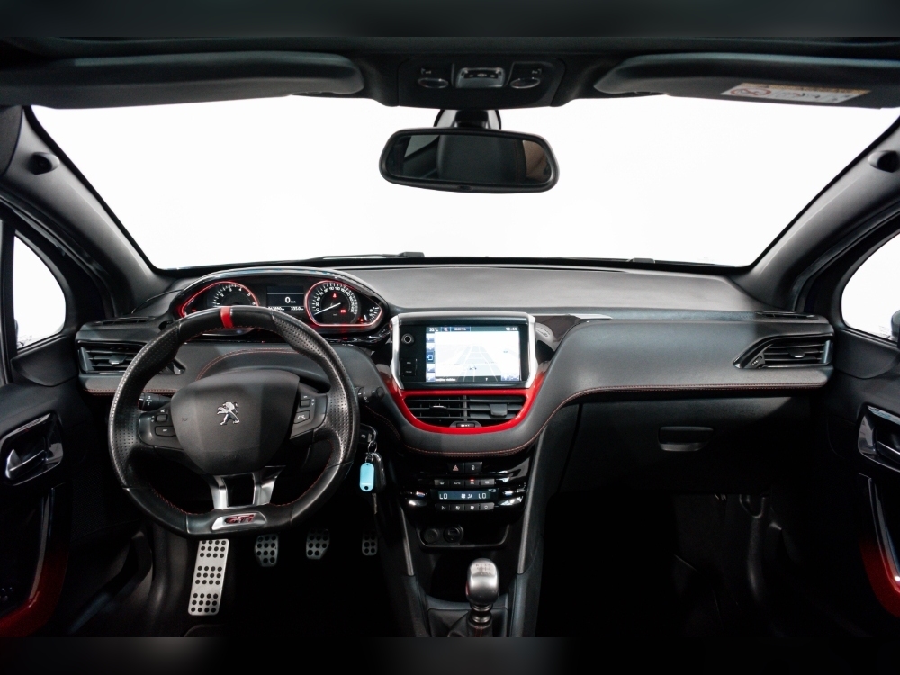 Peugeot 208 208 GTI 200CV 5P foto 24