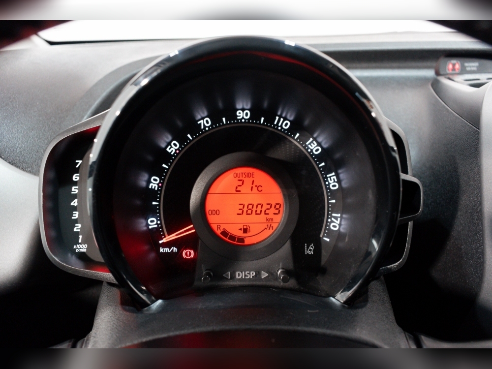 Toyota Aygo AYGO 1.0 72CV  5P XPLAY foto 15