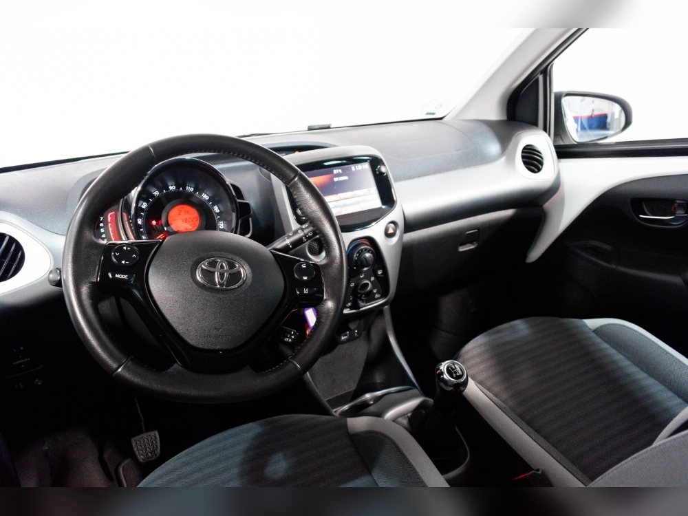 Toyota Aygo AYGO 1.0 72CV  5P XPLAY foto 21