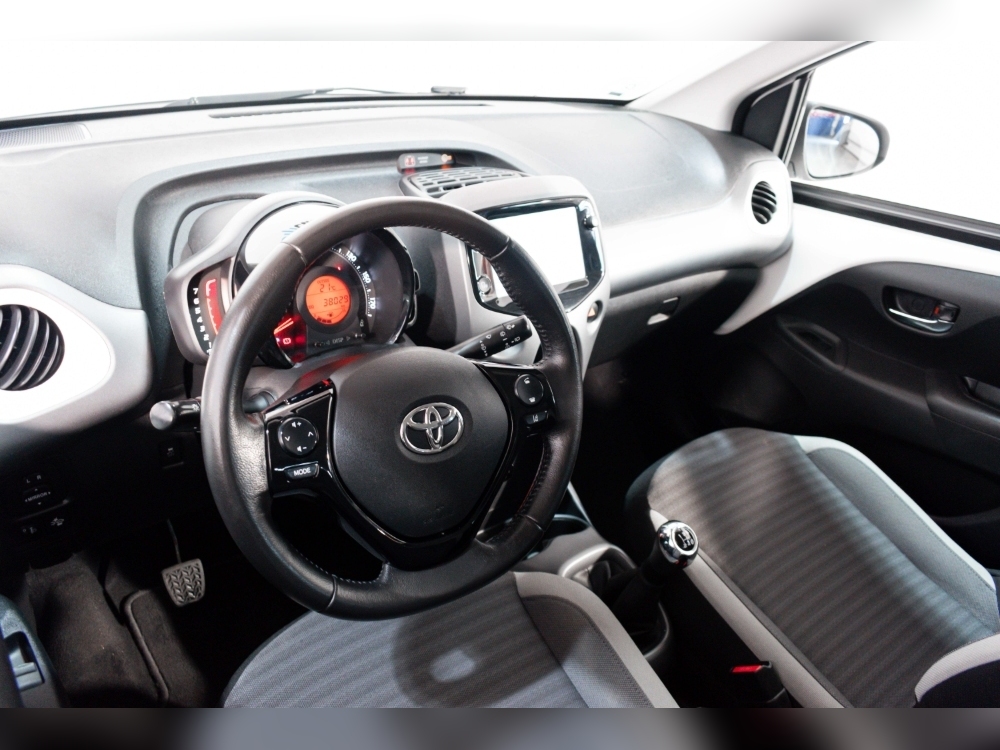 Toyota Aygo AYGO 1.0 72CV  5P XPLAY foto 8