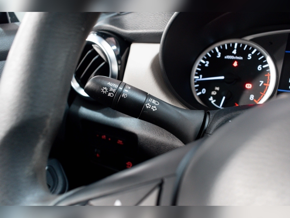 Nissan Micra MICRA 1.0 GASOLINA 100CV 5P foto 11