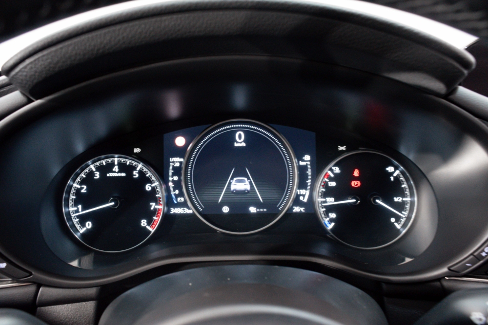 Mazda 3 MAZDA3 2.0 ESKYACTIVG HOMURA foto 12