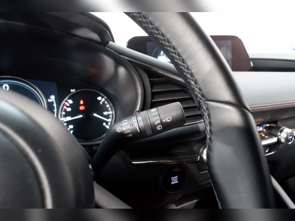 Mazda 3 MAZDA3 2.0 ESKYACTIVG HOMURA foto 14