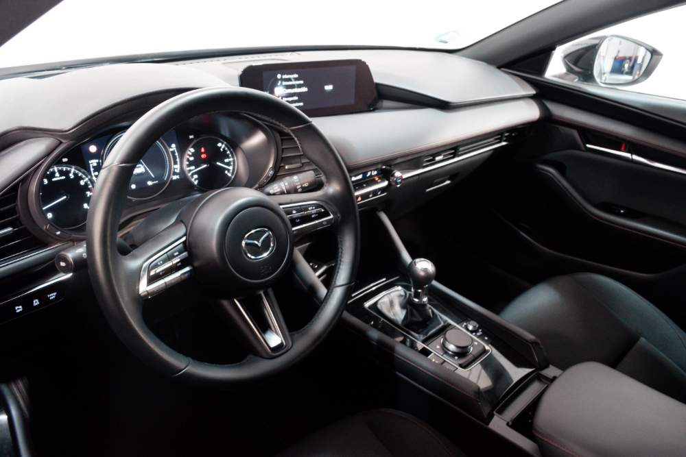 Mazda 3 MAZDA3 2.0 ESKYACTIVG HOMURA foto 8