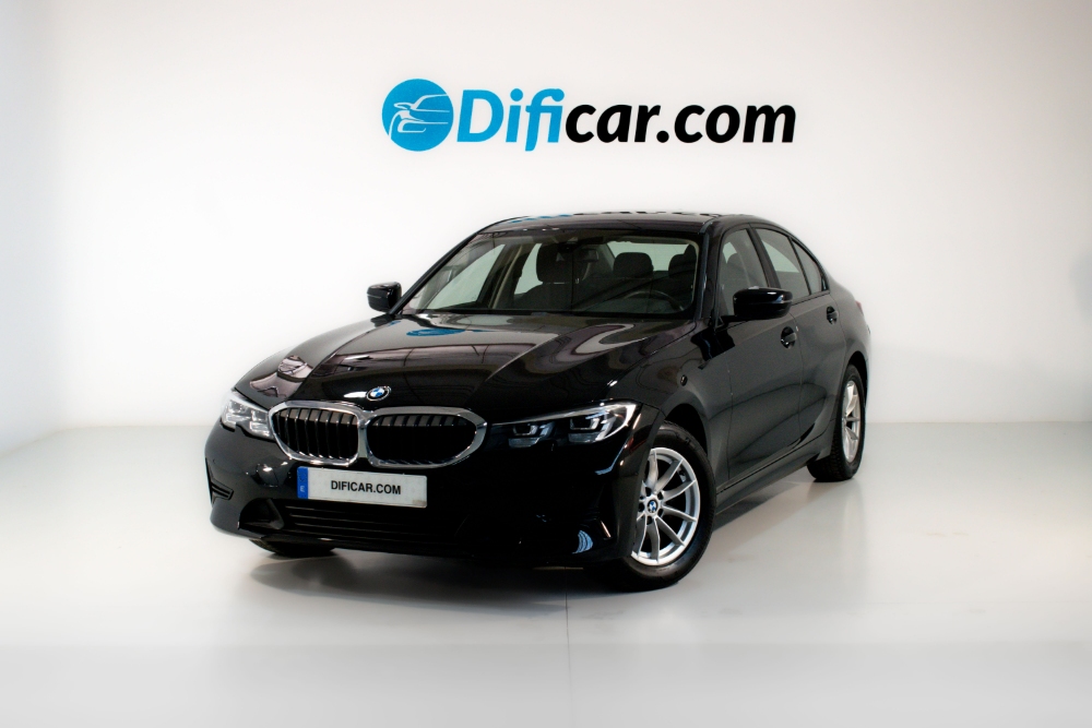 BMW Serie 3 SERIE 3 LIM 318D 2.0 150CV AT8 E6DT foto miniatura
