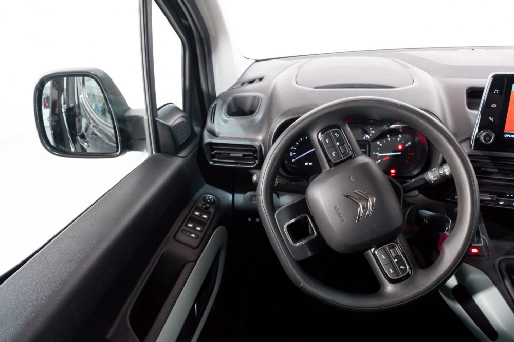 Citroen BERLINGO BERLINGO 1.5 HDI 100CV 100 AÑOS S&S foto 22