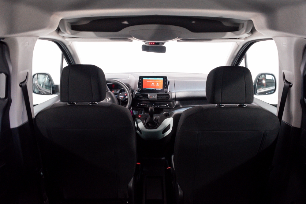 Citroen BERLINGO BERLINGO 1.5 HDI 100CV 100 AÑOS S&S foto 27