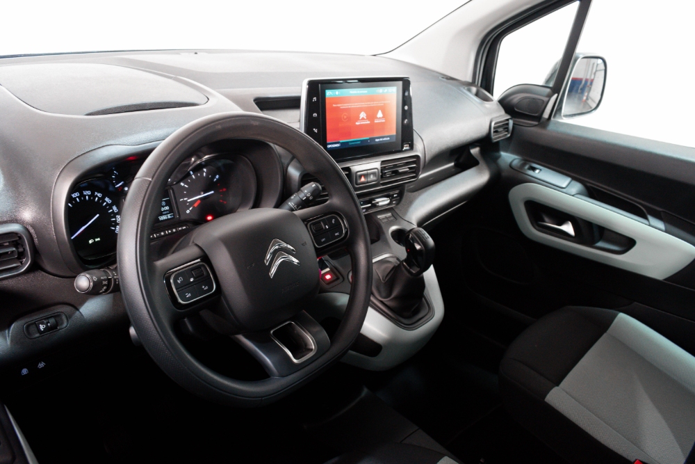 Citroen BERLINGO BERLINGO 1.5 HDI 100CV 100 AÑOS S&S foto 8