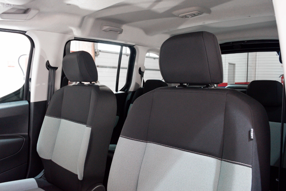 Citroen BERLINGO BERLINGO 1.5 HDI 100CV 100 AÑOS S&S foto 9