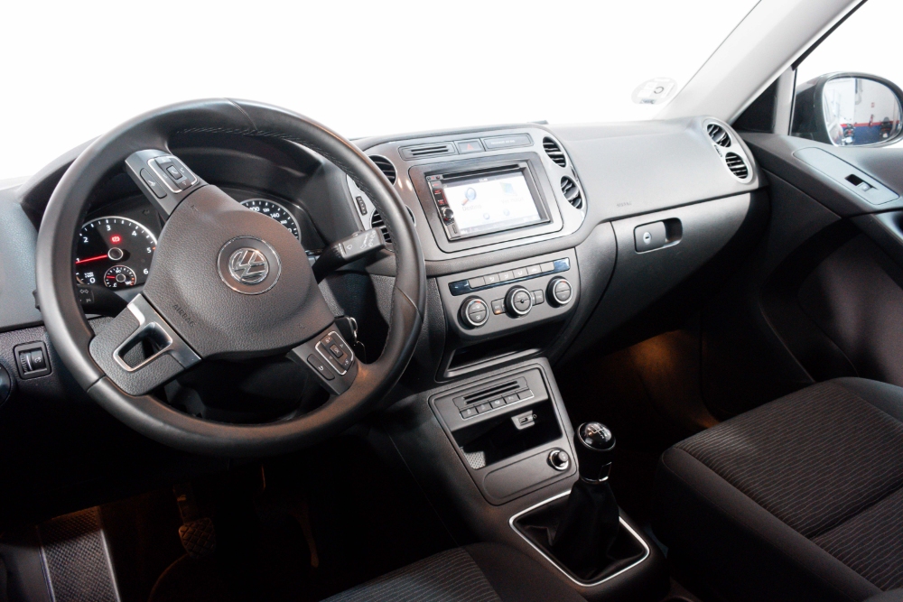 VOLKSWAGEN TIGUAN TIGUAN 2.0 TDI 110CV 5P foto 20