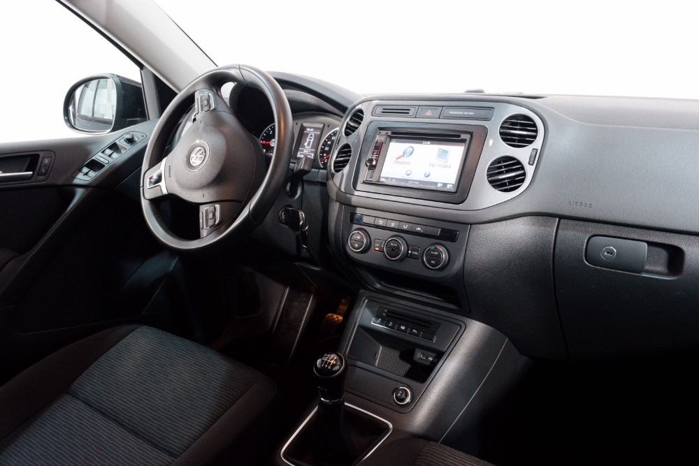 VOLKSWAGEN TIGUAN TIGUAN 2.0 TDI 110CV 5P foto 21