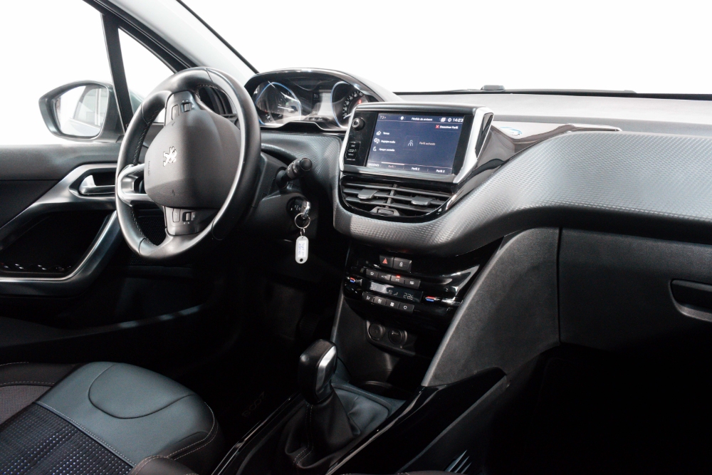 Peugeot 2008 2008  1.5 HDI 100CV ALLURE foto 23